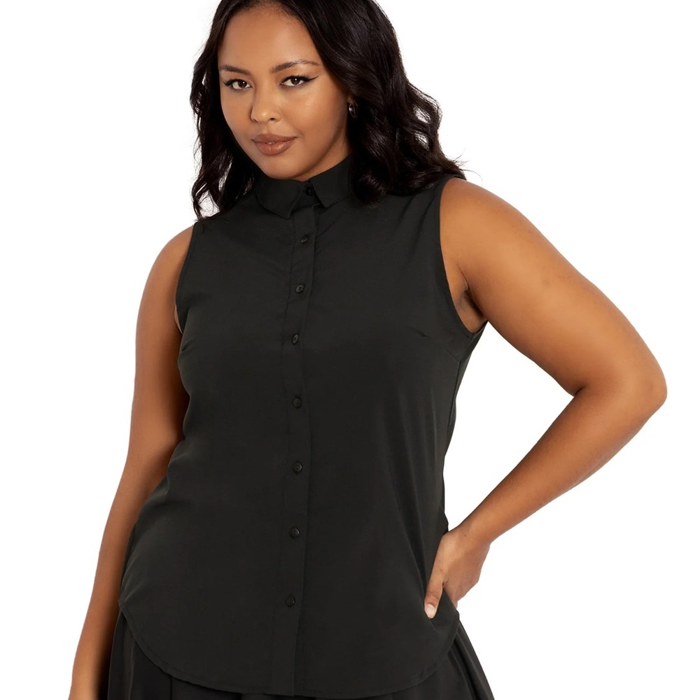 BNWT BlackMilk Black Business Time Shirt